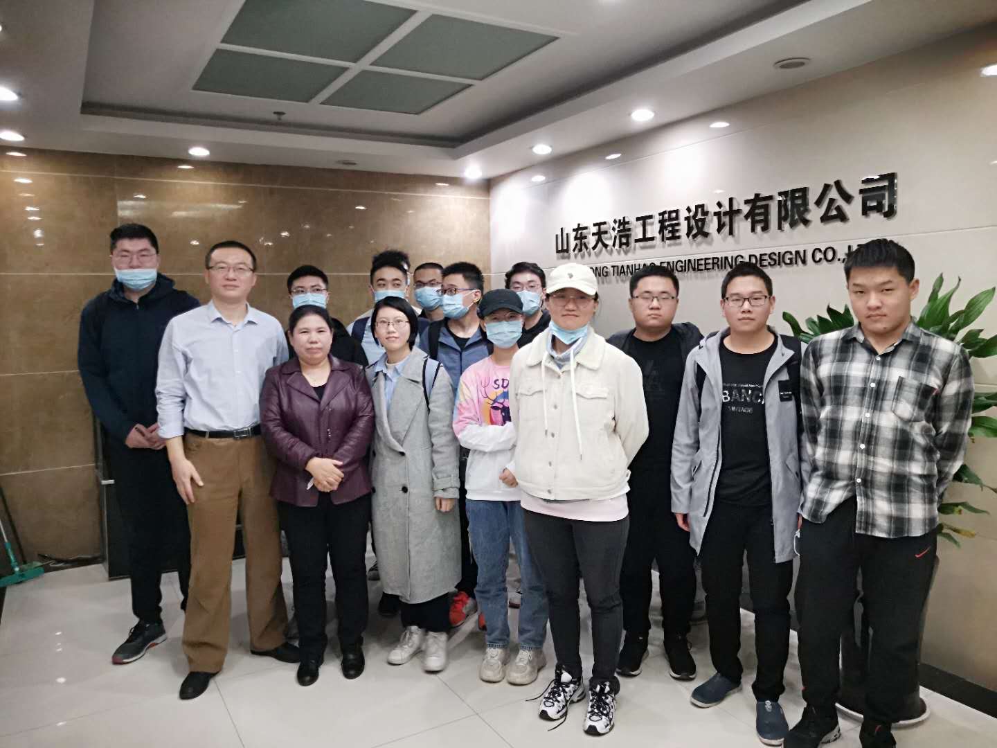 4-20102612351T08.jpg 4-20102612351T08.jpg