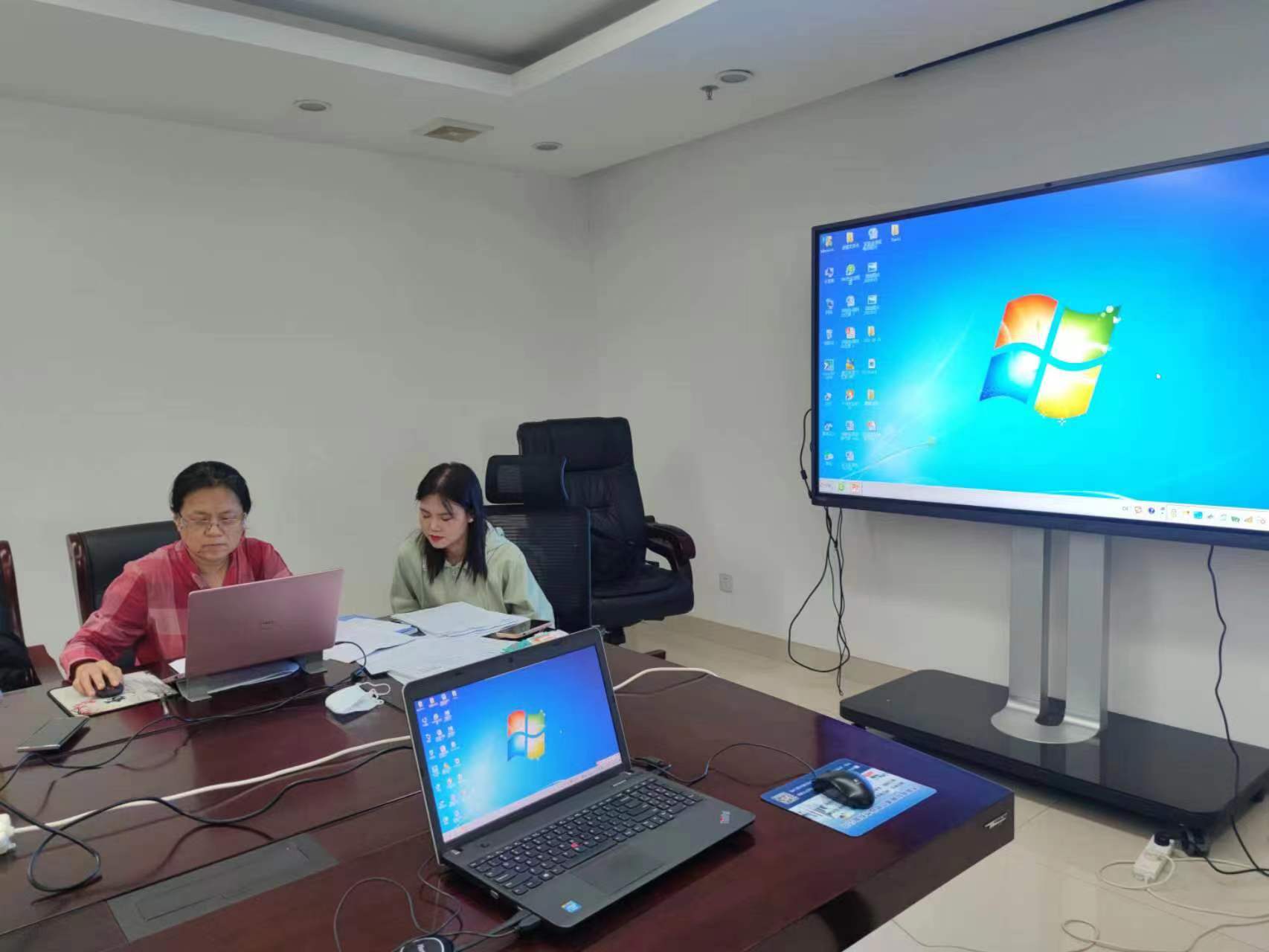 4-220Z115050H15.jpg 4-220Z115050H15.jpg